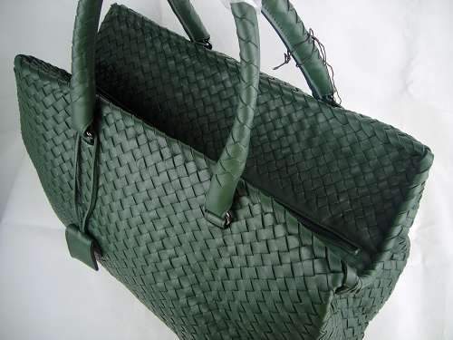 Bottega Veneta Lambskin Leather Handbag 1023 mo green